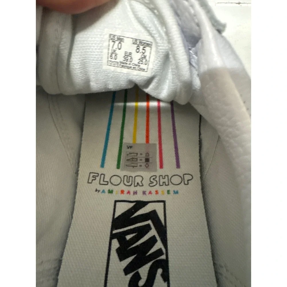 Vans x Flour Shop Amirah Kassem Old Skool Rainbow White‎ Leather Shoes W 8.5